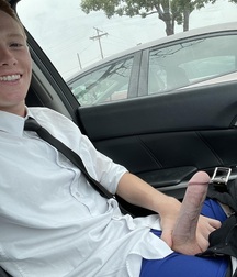 Beautiful smiler sharing a lovely cock boys porn 6297ff8c06117.jpg