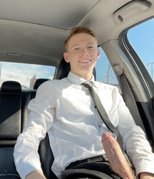 Beautiful smiler sharing a lovely cock boys porn 6297ffb922300.jpg