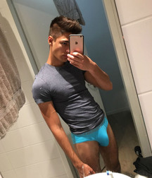 selfies and others 5b0d89bde6dec.jpg