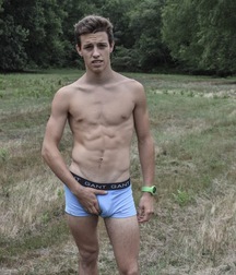 Leo Slater 5cf2df83ecc42.jpg