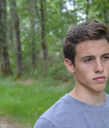 Leo Slater 5cf2dfbd2f25f.jpg