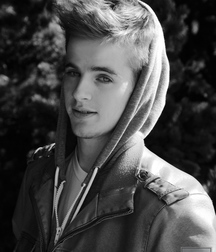 Alex's Colors x8 5a919a6e17a4e.jpg