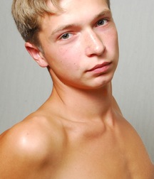 Nicolas_01 5a3b9b0a08994.jpg