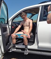 brad hunter - outdoors photo shoot boys porn 600eab4dc5ee1.jpg