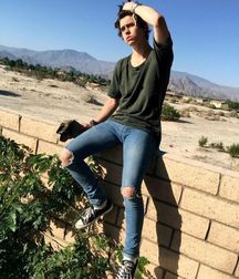 hot sexy boys pics and gifs 5a2ffcf08fbc8.jpg