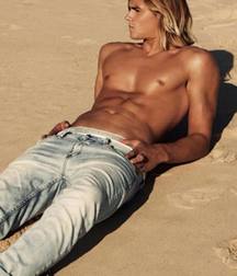 Weekend lust... 5a472d16b0a11.jpg