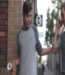 Weekend delight... 5a5bf3afd2c33.gif