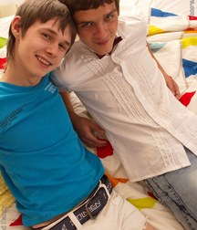 Johnny & Danny 5a322322c83e9.jpg