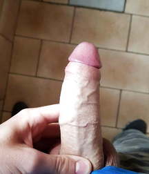 hot boys 5aae02914c799.jpg