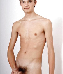 Pretty Boys 1 5aadaad7ac577.jpg