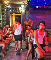 Thai GoGo Boys (24 pics) 5a748b29bf32b.jpg