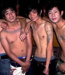 Thai GoGo Boys (24 pics) 5a748b6810001.jpg
