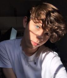 He is just so cute! Gay Tube Guy 5f9593466ce10.jpg