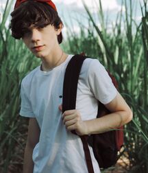 He is just so cute! Gay Tube Guy 5f95934e0d9a0.jpg