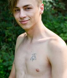 Superbly Stunning Succulently Sensual Splendidly Sexy Lads05 5a3f3b732a737.jpg