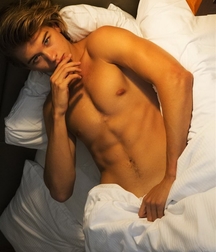Superbly Stunning Succulently Sensual Splendidly Sexy Dudes5 5a6c656bbe0ff.jpg