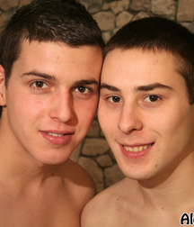 Nice, Young, Hung, and Hansome Dudes 01 5ab04e6294496.jpg