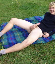 Intimately Up Close and Personal with Super Sexy Boys 01 5eba945616542.jpg