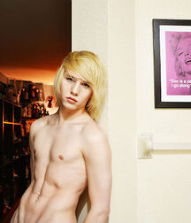 Everyday Boys in the Hood Gay Tube 60b1a9b659dd6.jpg