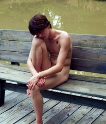 Sexy boy feet 5a3d1fe2b5635.jpg