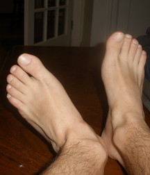 Sexy young boy feet 5a40b9135334e.jpg