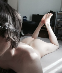 Boyfeet 5a49582db7e9a.jpg