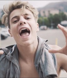 Jace Norman 5aaeb13678568.jpg