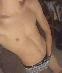 Candy's Good looking twinks gay porn tube 5b0b0f3a479dd.jpg