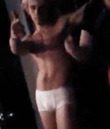 Candy21 5bd49dd31478a.gif