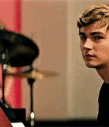 Candy26 5ccdbcbe3a988.gif