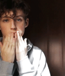 Candy26 5ccdbe745498b.gif