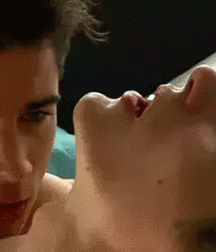 Candy32 5d72ea92e1f59.gif