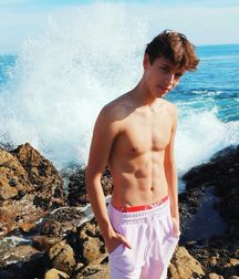 Candy46 boy tube 5e08c59691843.jpg