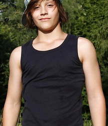 Candy47 boy tube 5e08c65f1891a.jpg