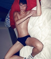 Candy48 boy tube 5e0e99824cafe.jpg