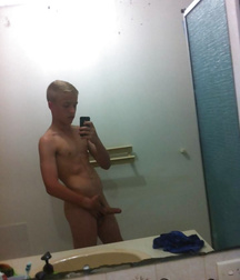 Candy49 boy tube 5e0e9ac1c0fdb.jpg