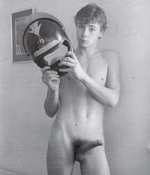 Eye Candy Gay Tube Stat 444 twink boy teen porn 602011e3ee23d.jpg