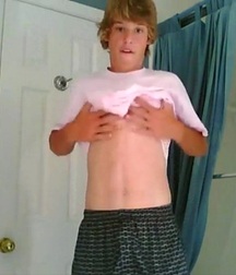 Eye Candy Bio young twink boy porn 60f2e6c58d949.jpg