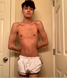 Eye Candy nice twink boy porn 6130e0dc8fcc5.jpg