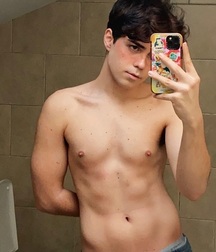 Selfies Eye Candy twink boys porn 6140aeda44b59.jpg