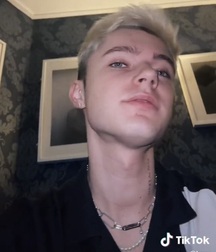 Hot Action Eye Candy twink boys porn lucky 6182b41f174bd.jpg
