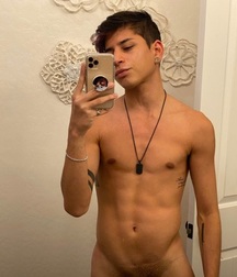 Hot Action Eye Candy Dream twink boys porn game 618809d3df12c.jpg