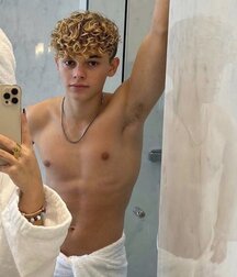 Spread Hot Action Eye Candy gay twink boy porn 6197c249f3b41.jpg