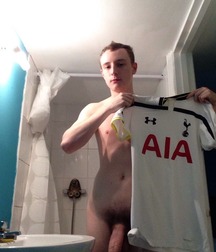 Spread Hot Action Eye Candy gay twink boy porn 6197c272e47af.jpg
