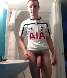 Spread Hot Action Eye Candy gay twink boy porn 6197c275150d0.jpg