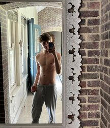 Twitch Hot Action Eye Candy twink boys porn 619a78ad3affb.jpg