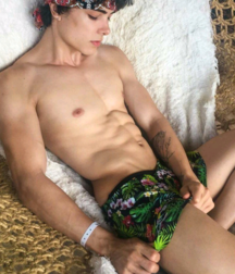 Twitch Hot Action Eye Candy twink boys porn 619a78d7c5feb.png
