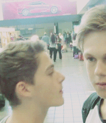 Twitch Hot Action Eye Candy twink boys porn 619a78e497dba.gif