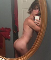 Strong Hot Action Eye Candy young twink boys porn open 619e78e0500bf.jpg