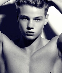 Strong Hot Action Eye Candy young twink boys porn open 619e791049056.jpg
